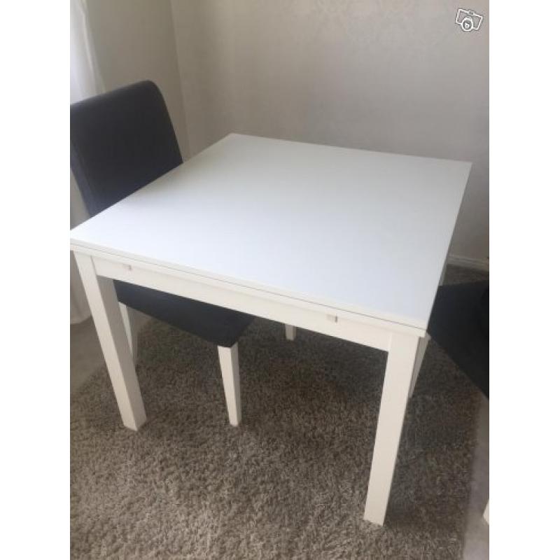 Bjursta bord från IKEA